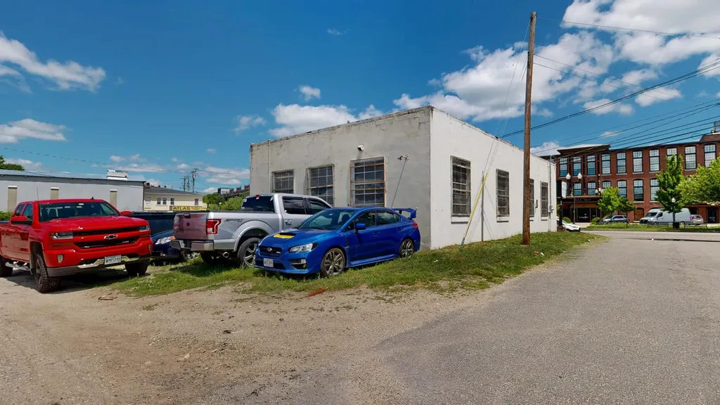 61 Lincoln Street Lewiston ME 04240