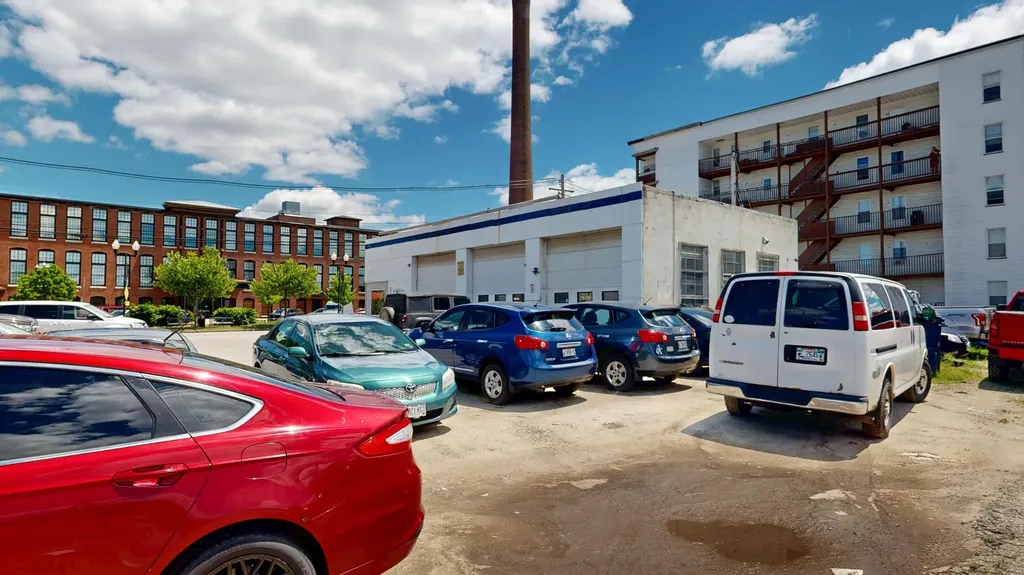 61 Lincoln Street Lewiston ME 04240