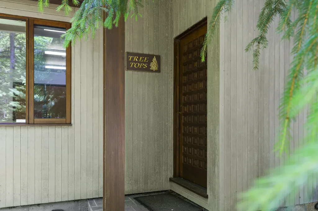 227 Quail Run Road Bristol ME 04539