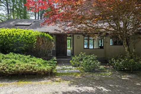 227 Quail Run Road Bristol ME 04539