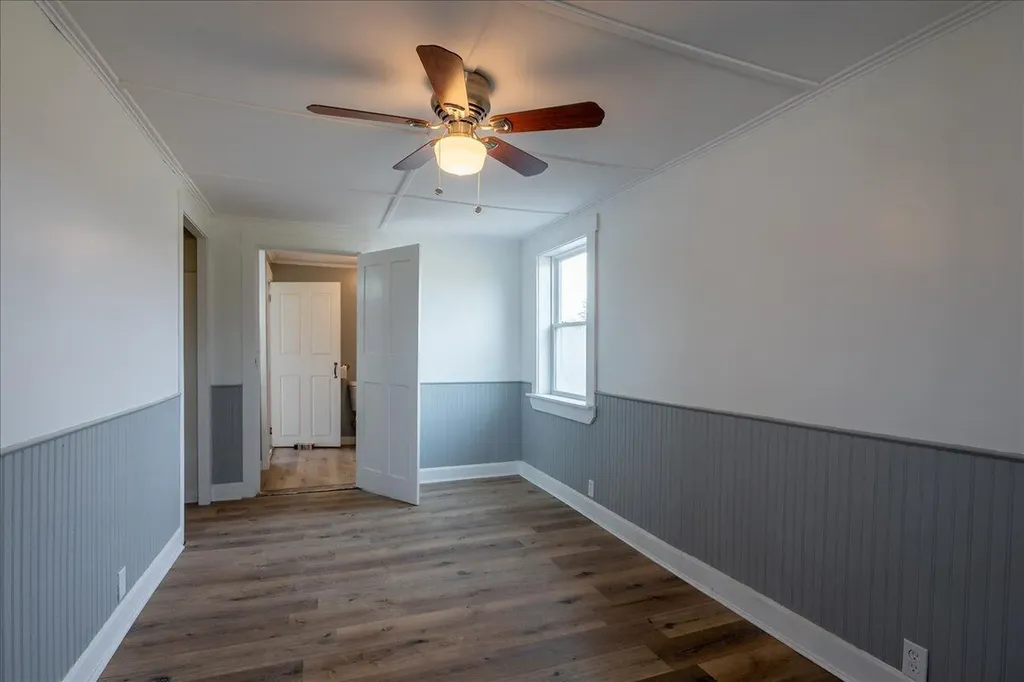 585 Waldoboro Road Washington ME 04574