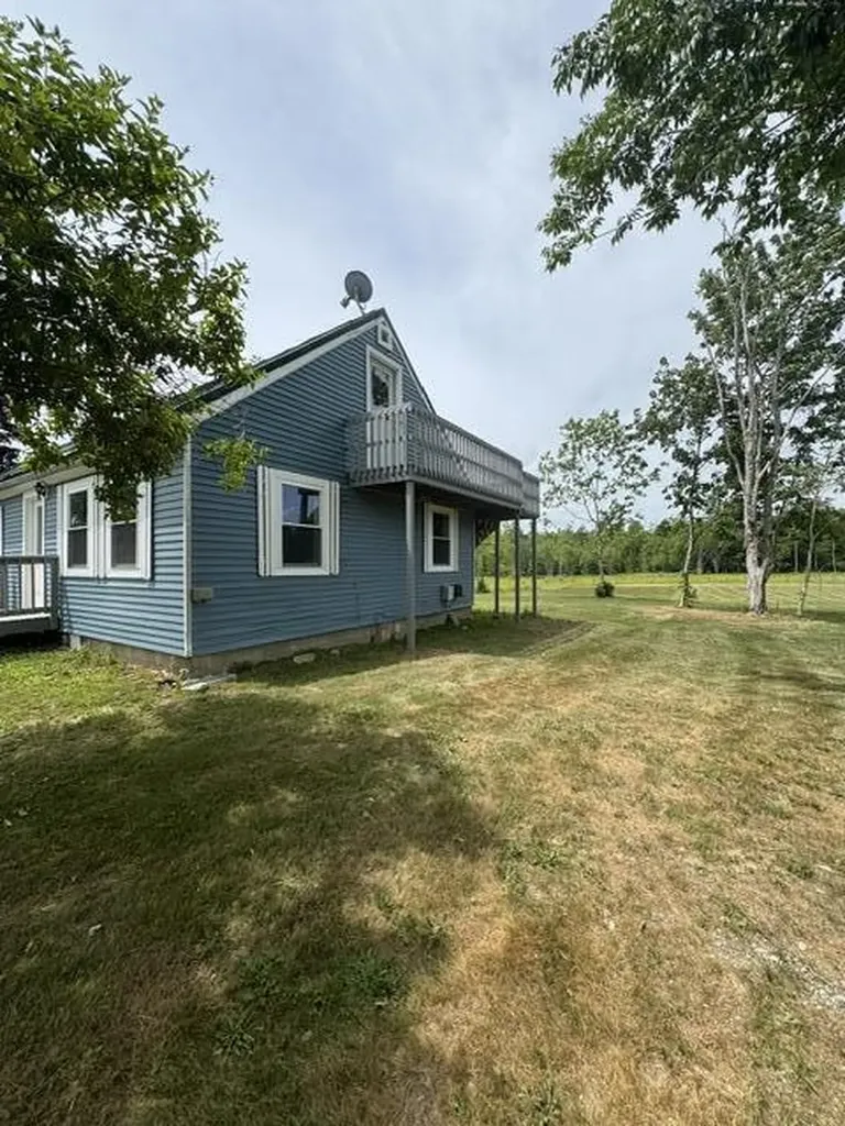 585 Waldoboro Road Washington ME 04574