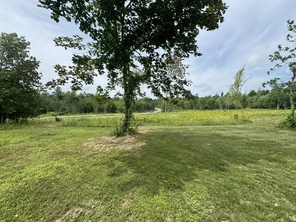 585 Waldoboro Road Washington ME 04574