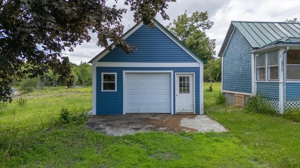 585 Waldoboro Road Washington ME 04574