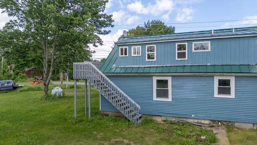 585 Waldoboro Road Washington ME 04574