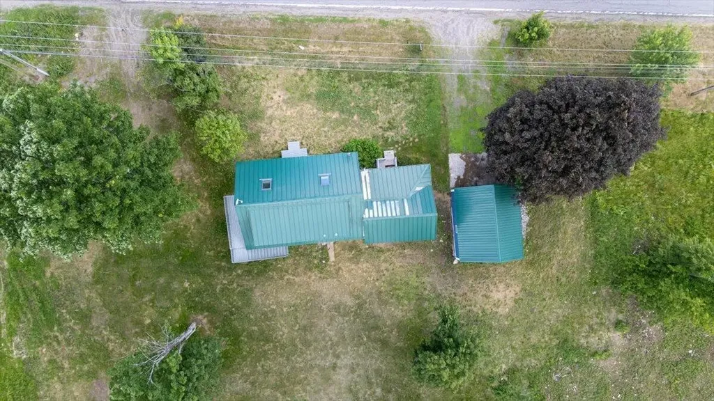 585 Waldoboro Road Washington ME 04574