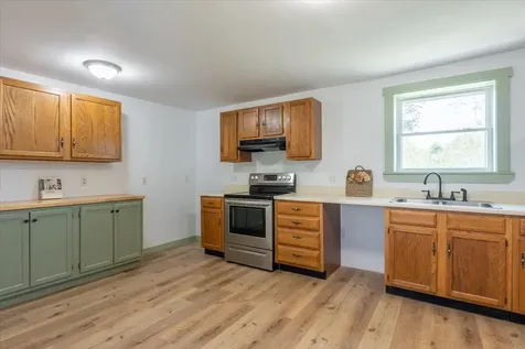 585 Waldoboro Road Washington ME 04574