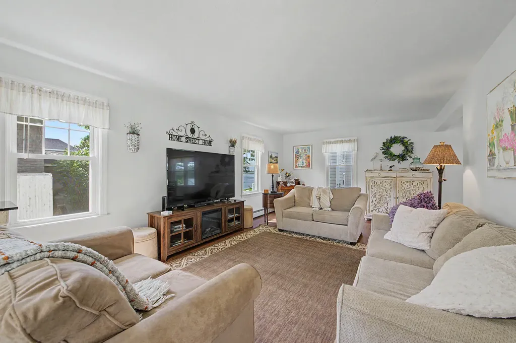 1 Heron Cove Biddeford ME 04005