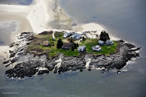 1 Heron Cove Biddeford ME 04005