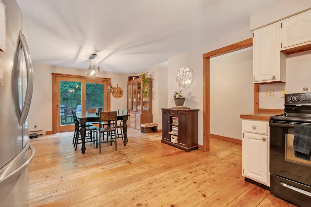 1148 West Road Waterboro ME 04087