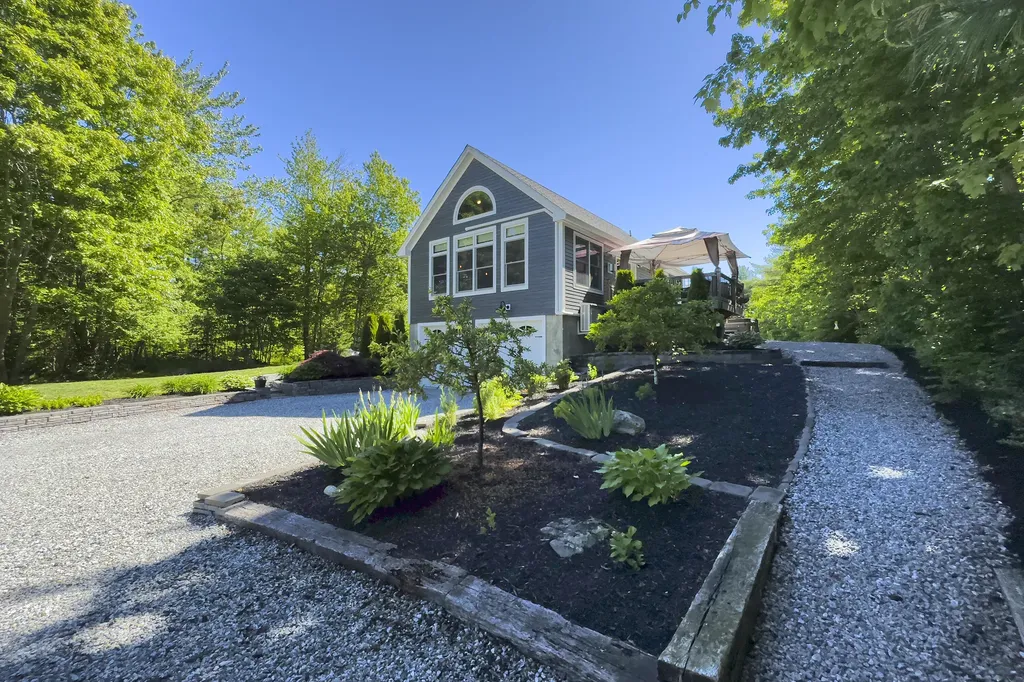 371 Union Road Waldoboro ME 04572