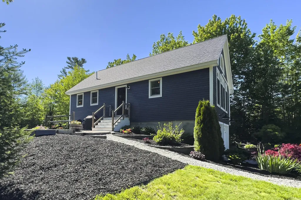 371 Union Road Waldoboro ME 04572