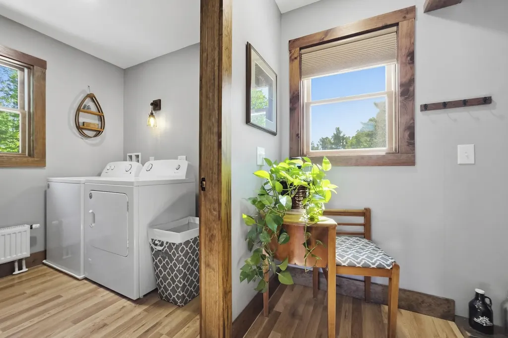 371 Union Road Waldoboro ME 04572