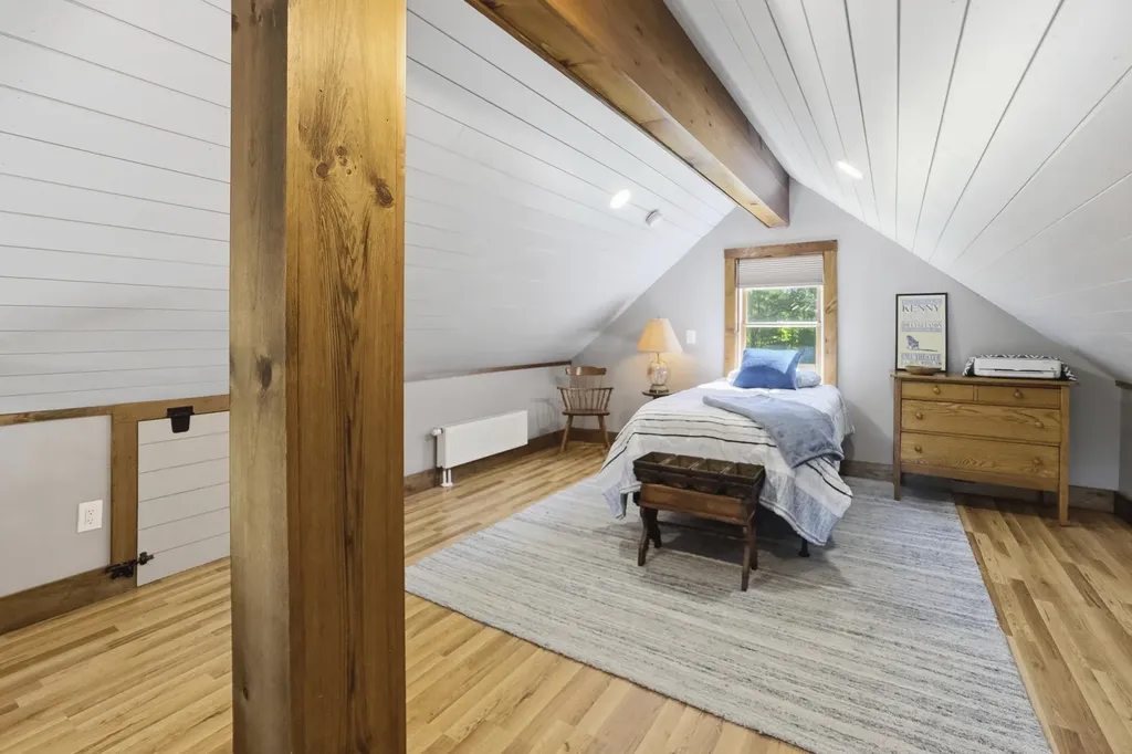 371 Union Road Waldoboro ME 04572