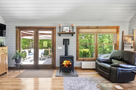 371 Union Road Waldoboro ME 04572