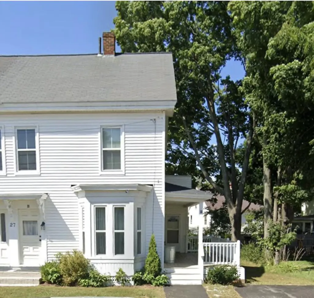 27 School Street Berwick ME 03901