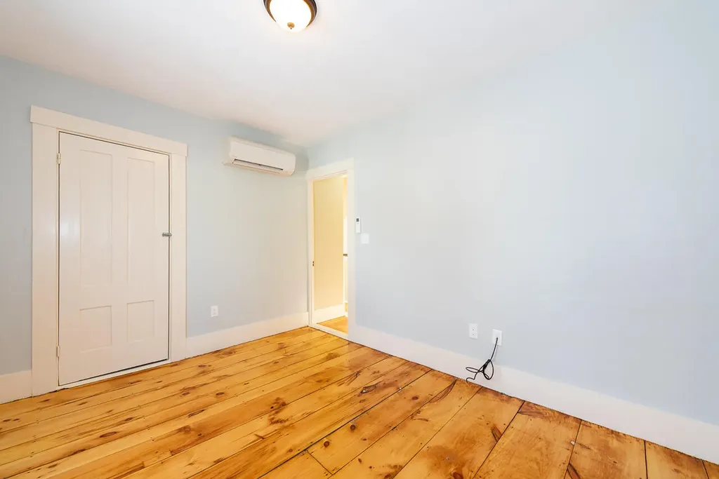 27 School Street Berwick ME 03901