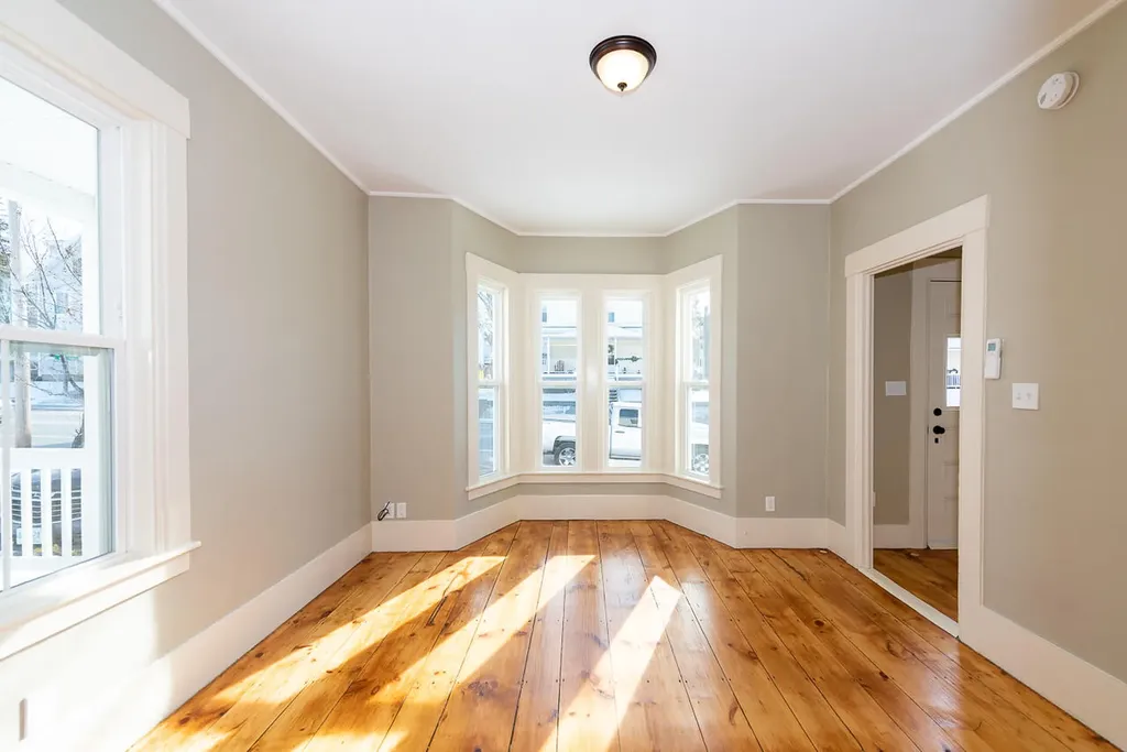 27 School Street Berwick ME 03901