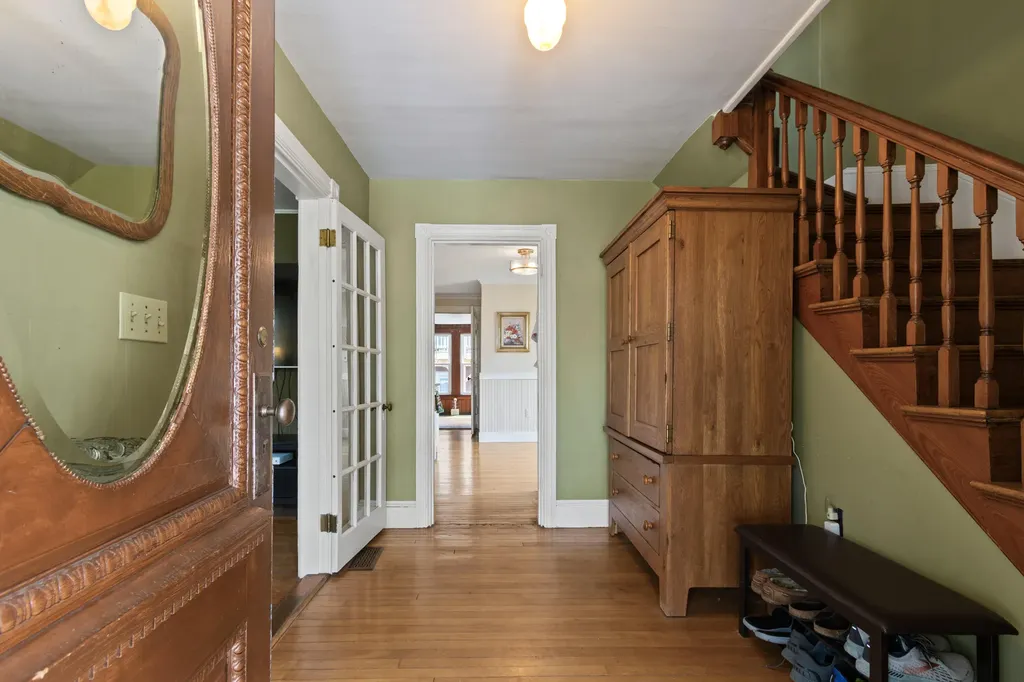 24 Grandview Avenue South Portland ME 04106