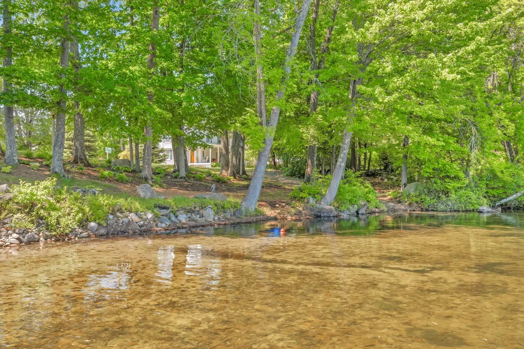 3 Pond Road Wayne ME 04284