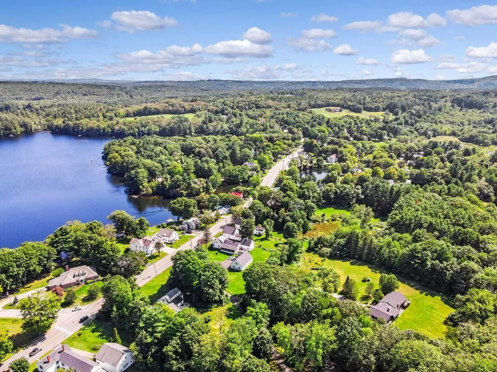 3 Pond Road Wayne ME 04284
