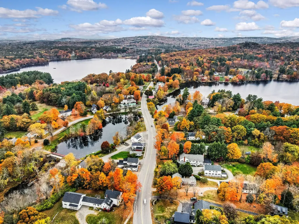 3 Pond Road Wayne ME 04284