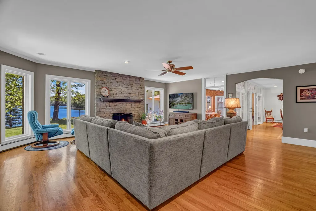 3 Pond Road Wayne ME 04284