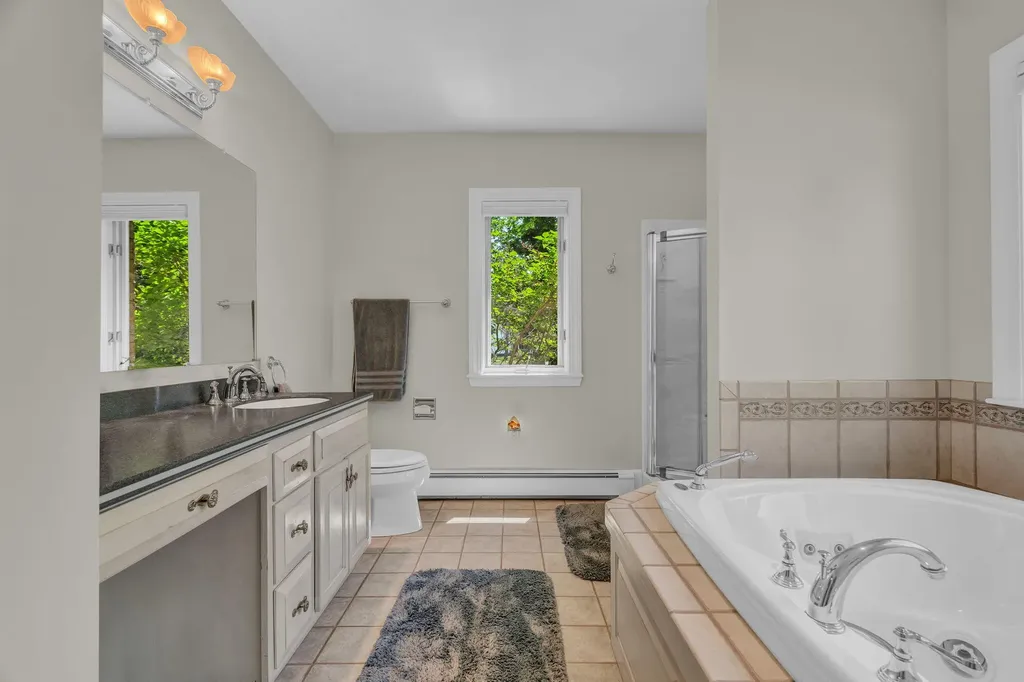 3 Pond Road Wayne ME 04284
