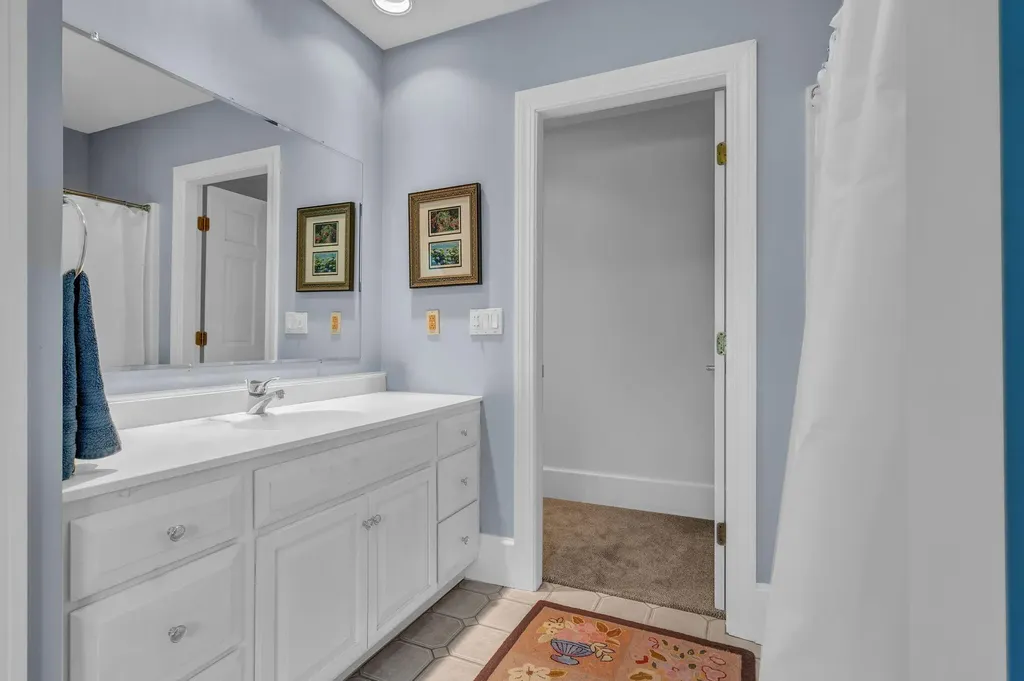 3 Pond Road Wayne ME 04284