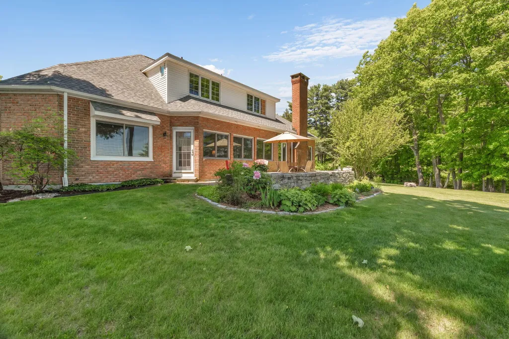 3 Pond Road Wayne ME 04284