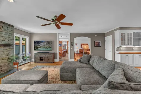 3 Pond Road Wayne ME 04284