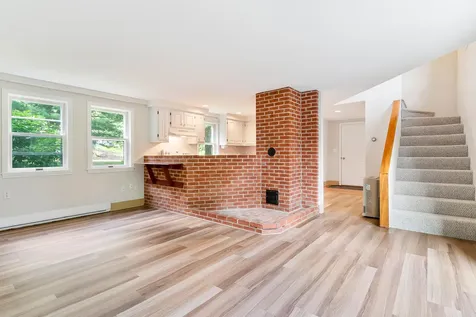 18 Francis Way Kittery ME 03904