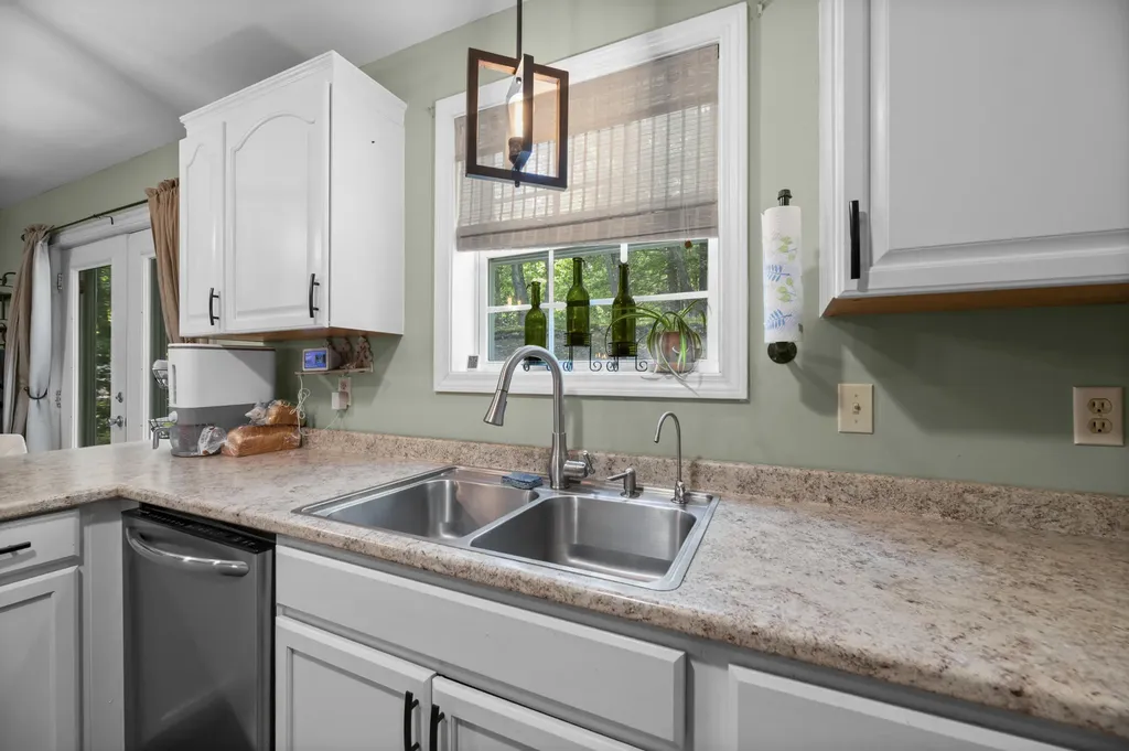 243 Harrison Avenue Gardiner ME 04345
