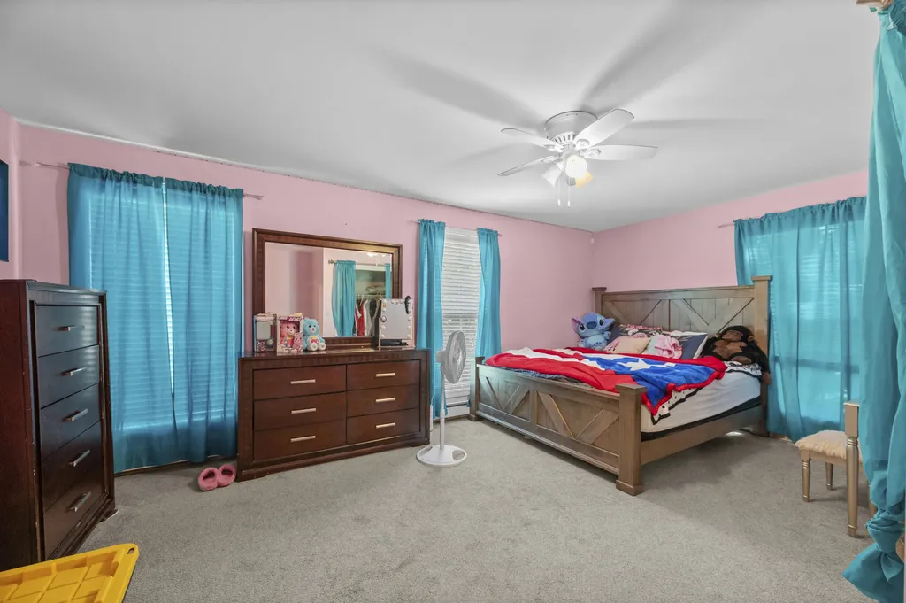 243 Harrison Avenue Gardiner ME 04345