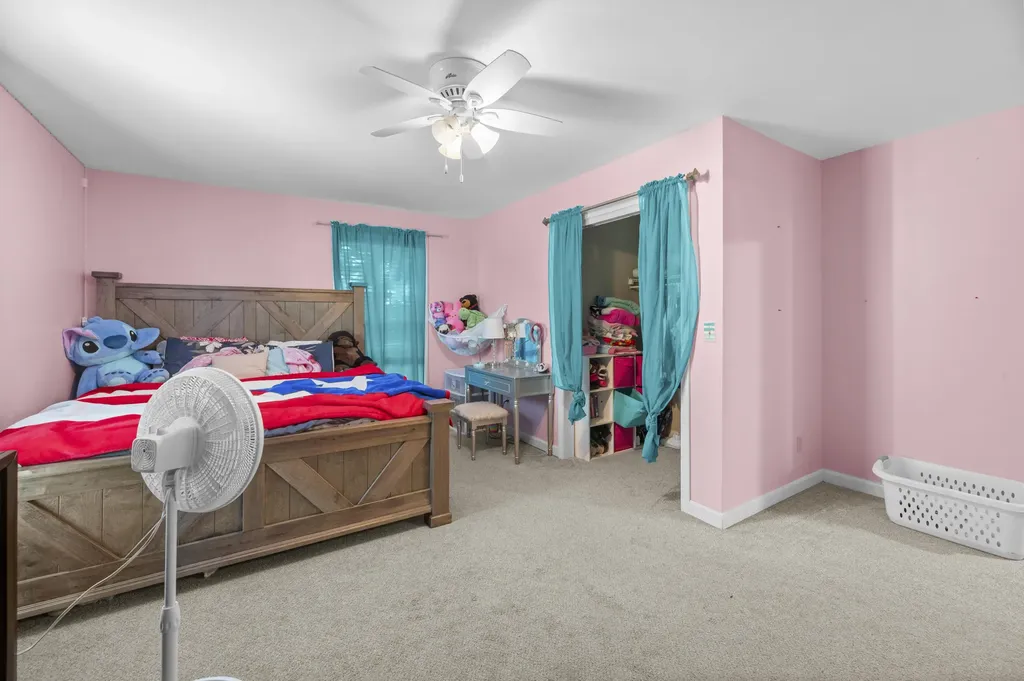 243 Harrison Avenue Gardiner ME 04345