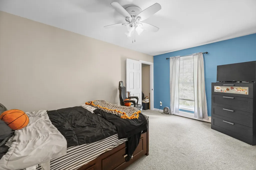 243 Harrison Avenue Gardiner ME 04345