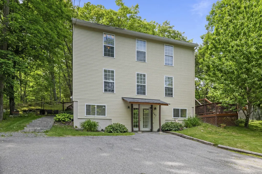 243 Harrison Avenue Gardiner ME 04345