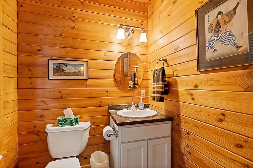 64 Parsons Road Norway ME 04268