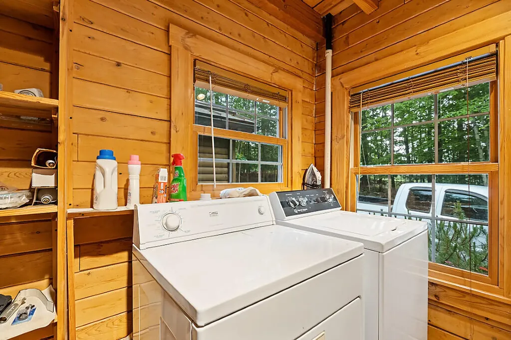 64 Parsons Road Norway ME 04268