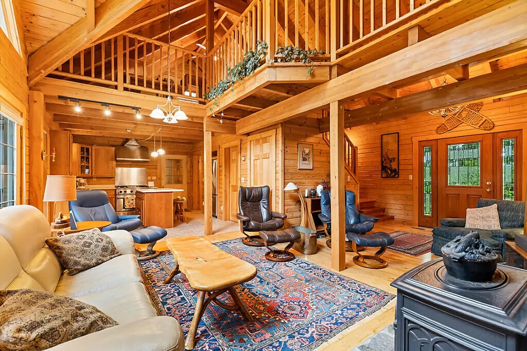 64 Parsons Road Norway ME 04268