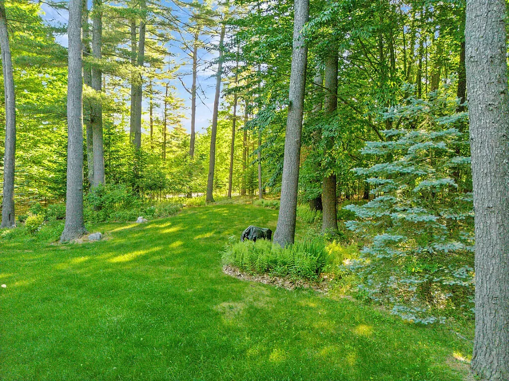 64 Parsons Road Norway ME 04268