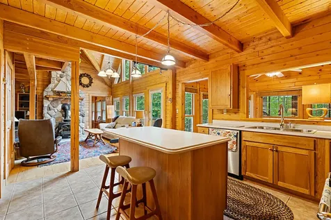 64 Parsons Road Norway ME 04268