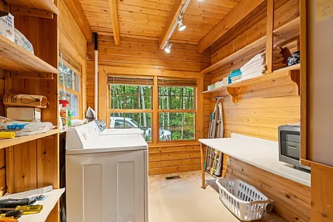 64 Parsons Road Norway ME 04268
