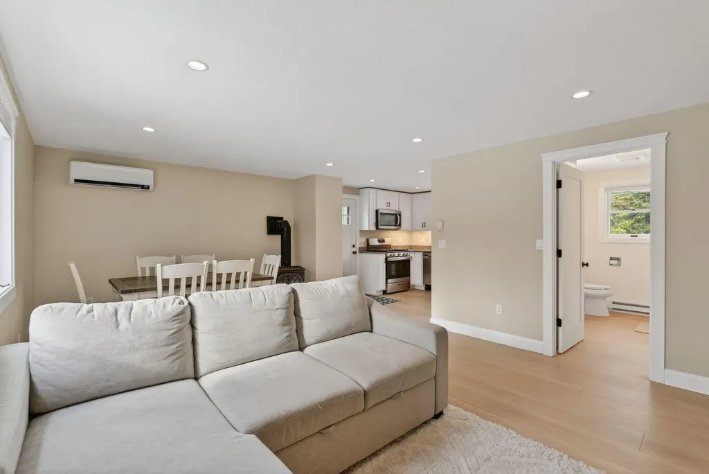 95 Baston Road North Yarmouth ME 04097