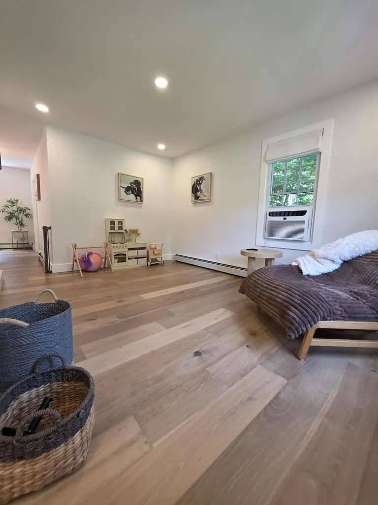 1288 Litchfield Road Bowdoin ME 04287