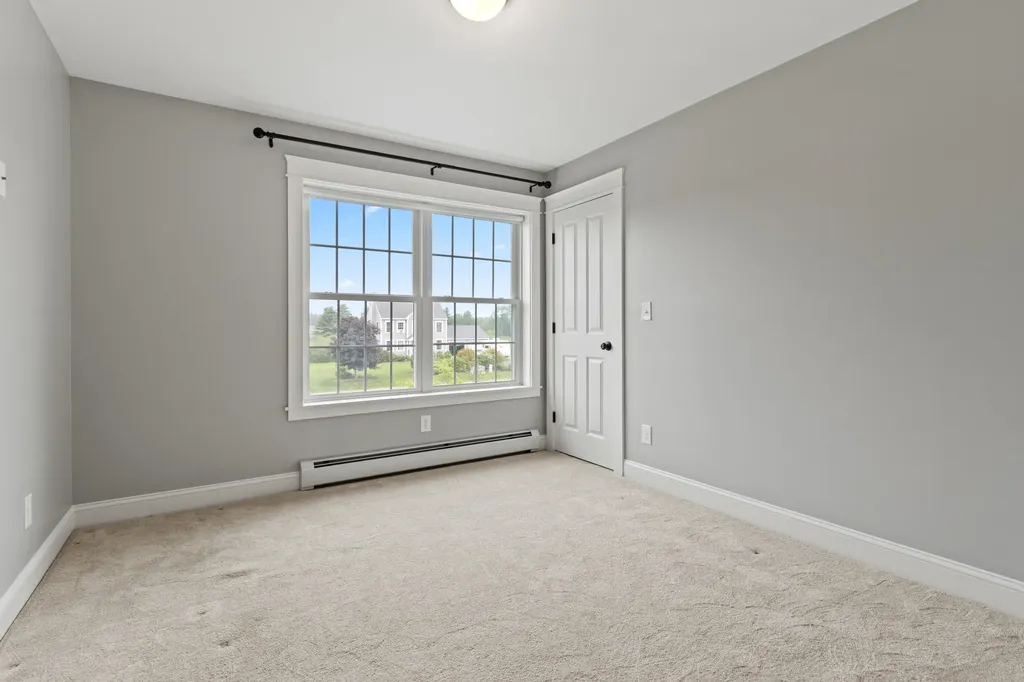 39 Snowberry Drive Gorham ME 04038