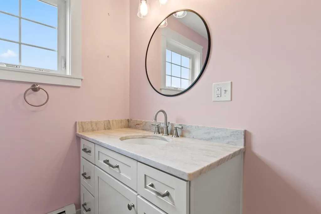 39 Snowberry Drive Gorham ME 04038