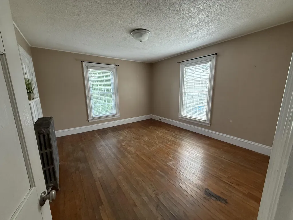 141 Forest Avenue Bangor ME 04401