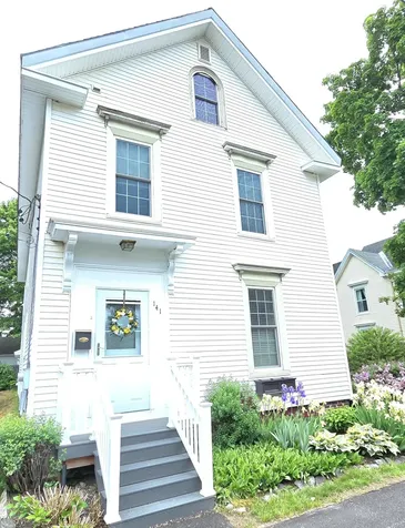 141 Forest Avenue Bangor ME 04401