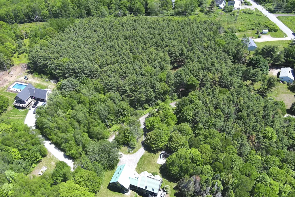 Lot 23 Mountain View Lane Hope ME 04847